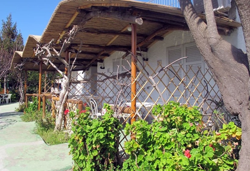 Студия Стандарт Вид на Море, Aparthotel Villa Marinù