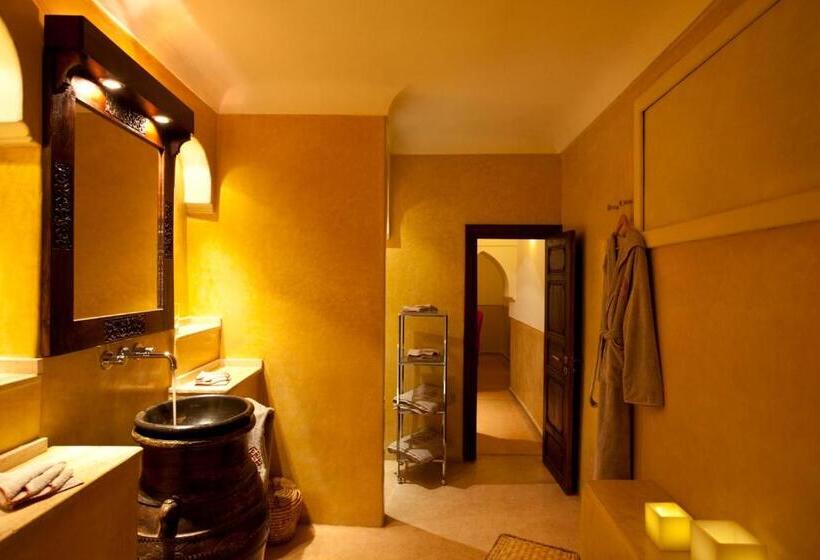 Suite, Riad Charai