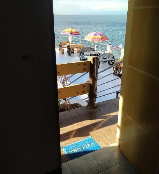 디럭스 룸, The Philip Ann Resort