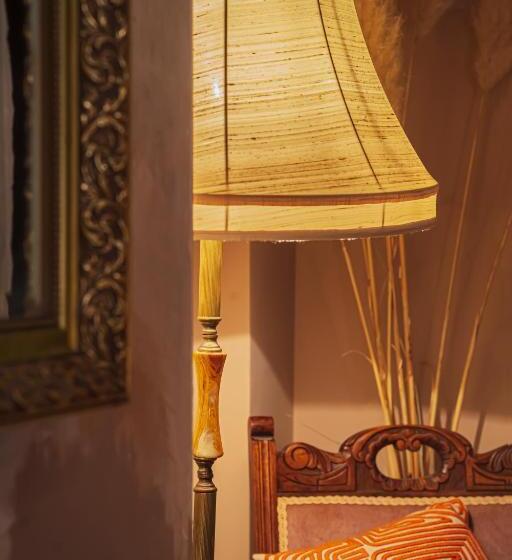 اتاق استاندارد با تخت بزرگ, Bo