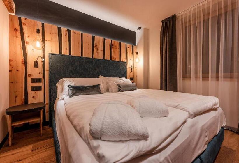 Люкс с гидромассажем, Nidaris   Luxury Private Spa Suites