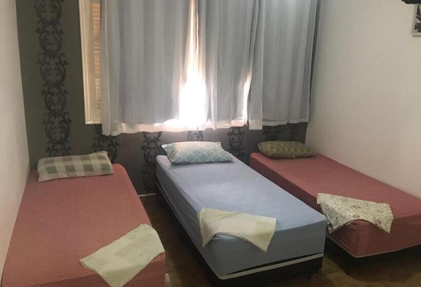 베이직 3인 룸, Hostel Pousada Universitaria