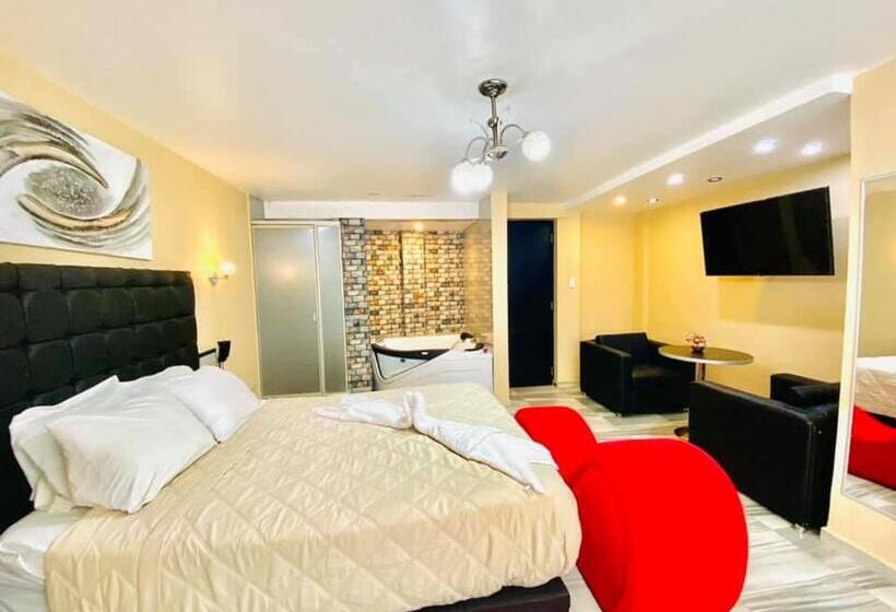 סוויטה דלוקס, Hostal D  Rosas