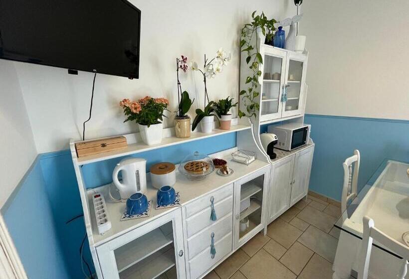 اتاق لوکس چهار تخته, Dimora Bellini Apartment And Rooms