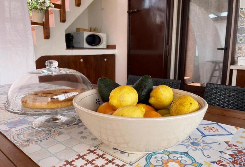 اتاق استاندارد با وان آب گرم, Dimora Bellini Apartment And Rooms