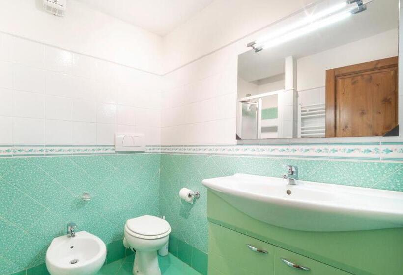 Апартаменты 3 Спальни, Agriturismo La Valle A Polvereto