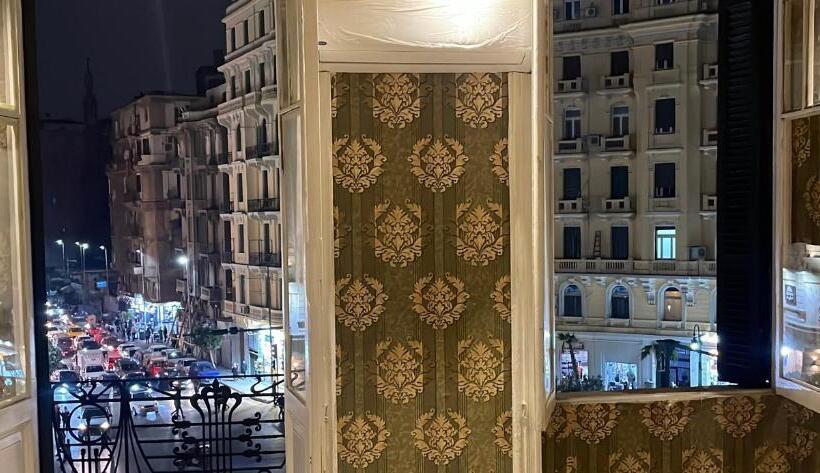 اتاق لوکس یک تخته, Cairo Inn