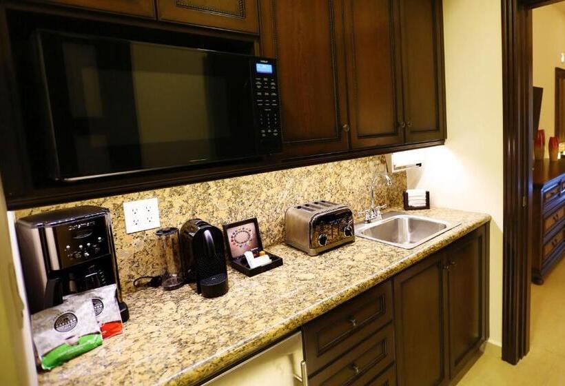 سوئیت جونیور با تخت بزرگ, Grand Residences Riviera Cancun - All Inclusive