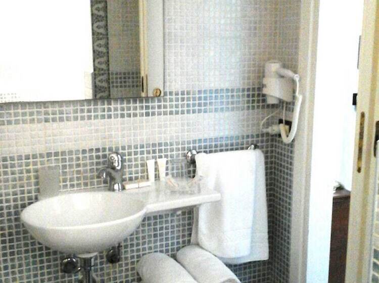 Люкс Классика, Lakkios Charming Suites And Rooms