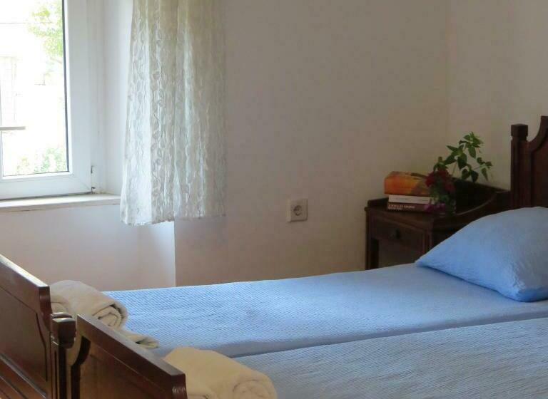 חדר סטנדרט לשלושה, Rooms Garden