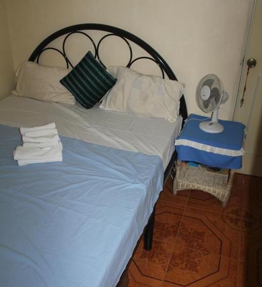 이코노미 룸, Guesthouse Cavite
