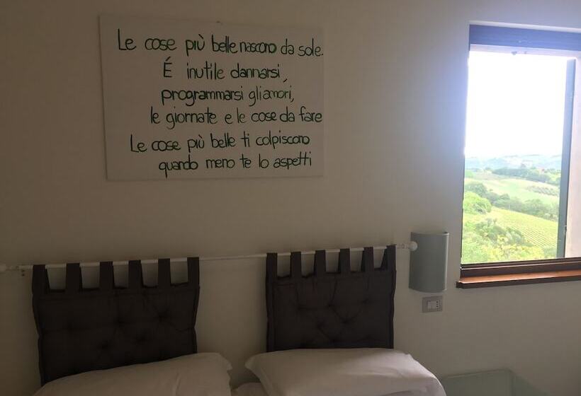 Номер Стандарт Трехместный, Casa Oliva Albergo Diffuso