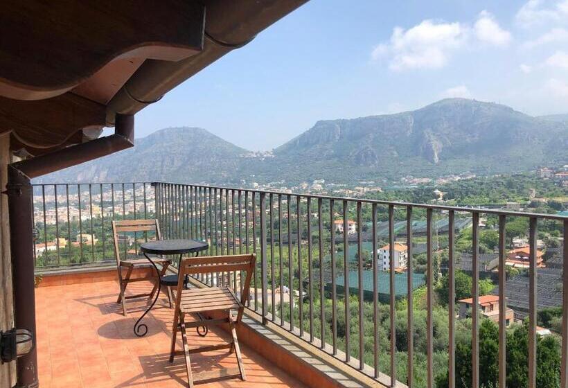 Номер Стандарт, Agriturismo L'olivara