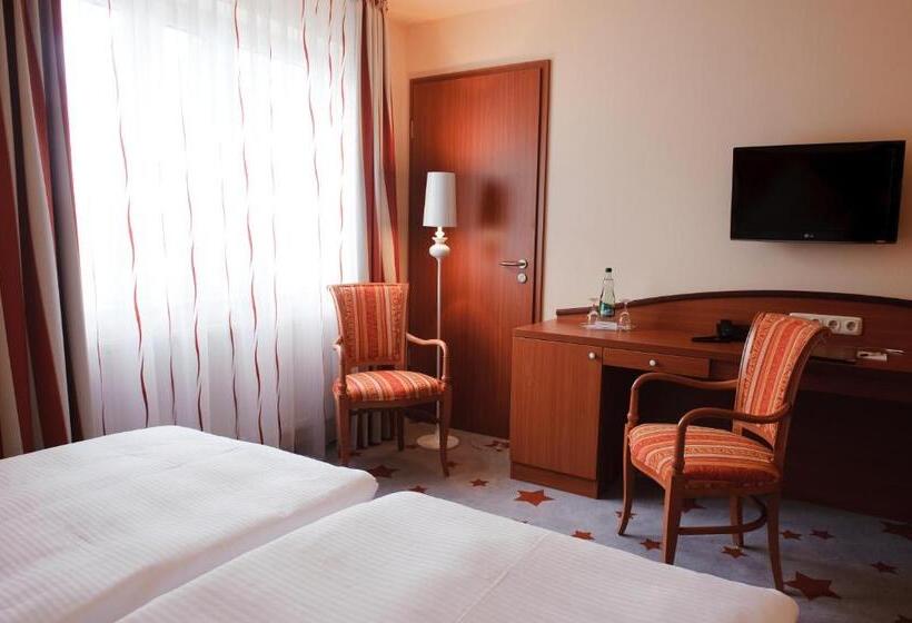 패밀리 룸, Stadthotel Stern