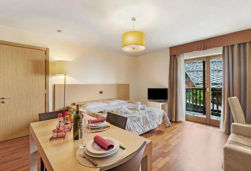 إستديو قياسى مزود بشرفة, Residence Cianfuran  Happy Rentals