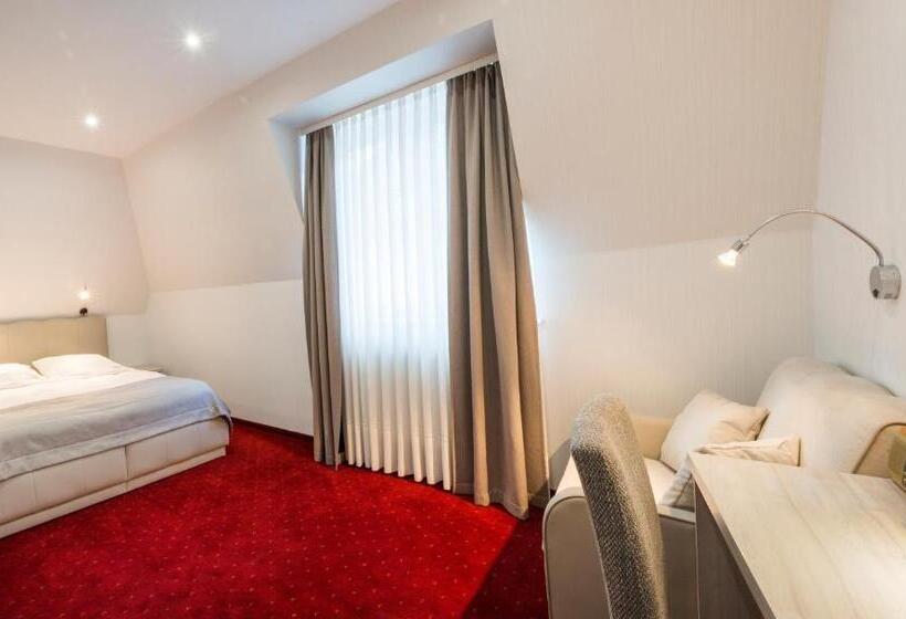 Апартаменты 1 Спальня, Jantar Wellness & Spa
