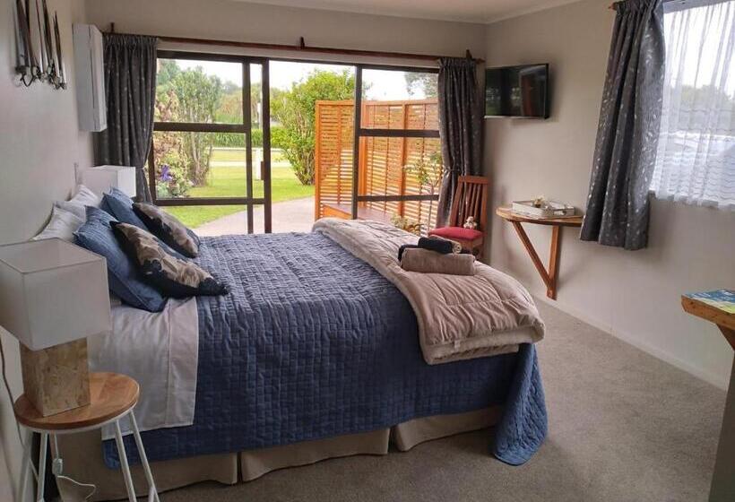디럭스 스위트 킹 침대, Carters Beach Bed And Breakfast