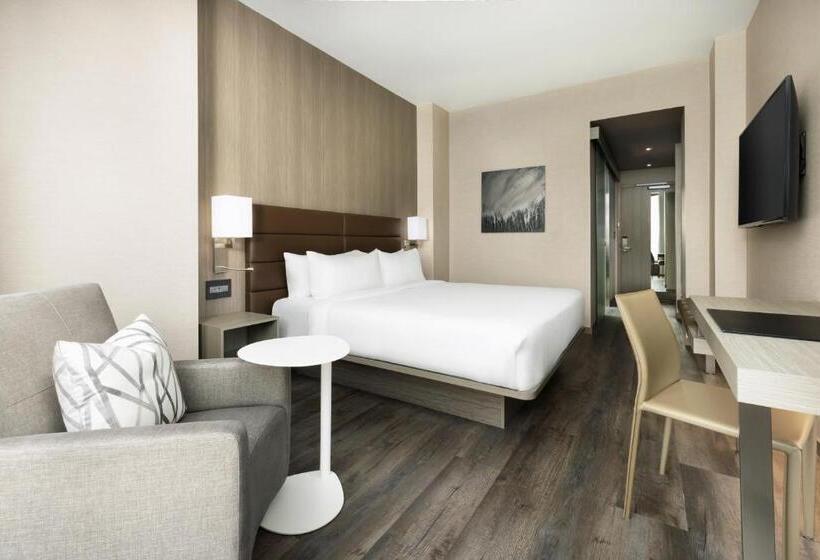 اتاق استاندارد با تخت بزرگ برای معلولان, Ac Hotel By Marriott Bethesda Downtown