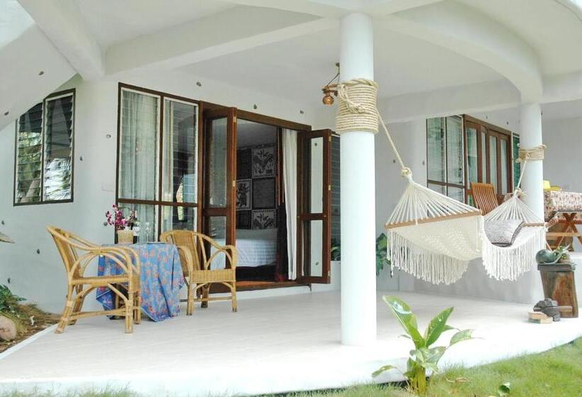 اتاق استاندارد با چشم‌انداز استخر, Koh Mak Cococape Resort