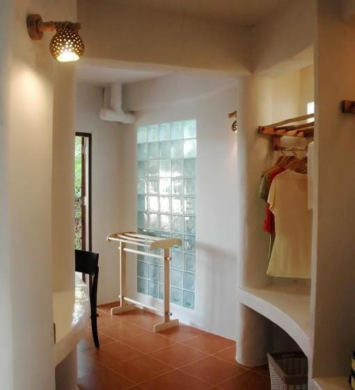 سوییت جونیور با بالکن, Koh Mak Cococape Resort
