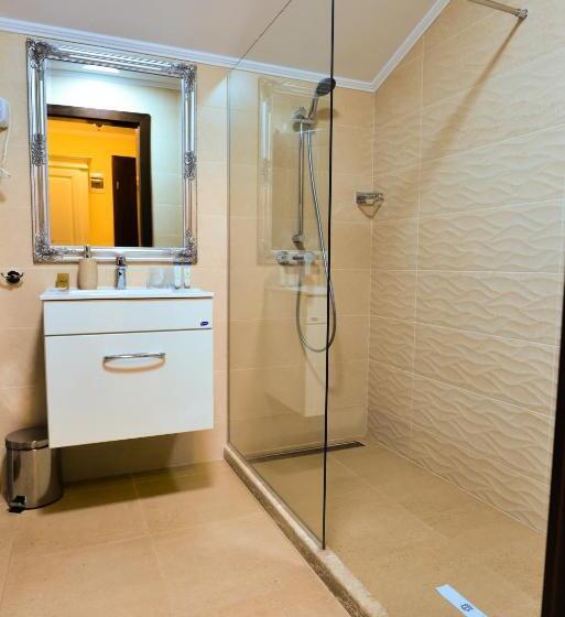 Номер Стандарт с Балконом, Villa Boutique Alina