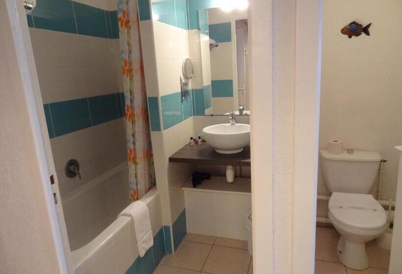 اتاق استاندارد با تراس, Hôtel Bellevue Cap D Agde