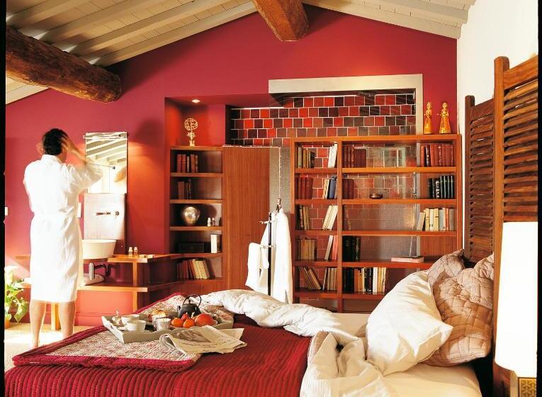 سوییت جونیور, La Maison Sur La Sorgue   Esprit De France