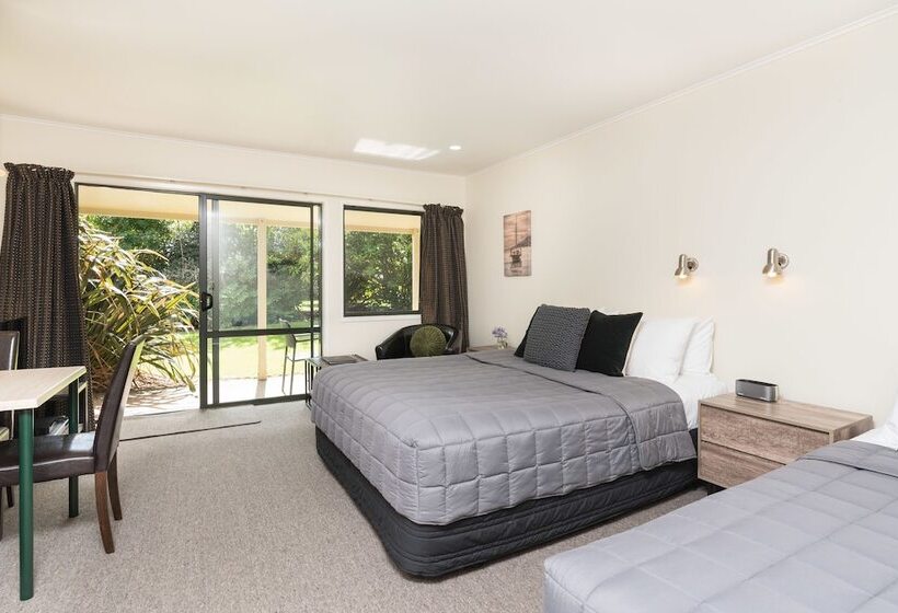 Студия Стандарт, Kauri Park Motel