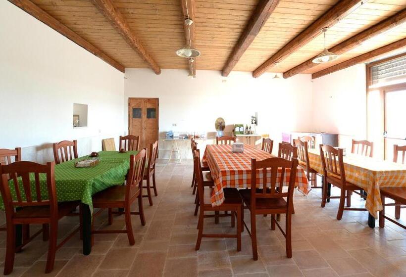 חדר סטנדרט עם מיטת קינג, Agriturismo L'aire Alberobello