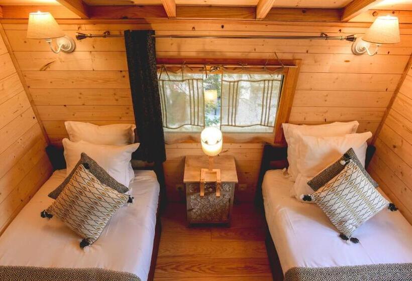 کابین, Logis Hôtel Emeraude Des Bois