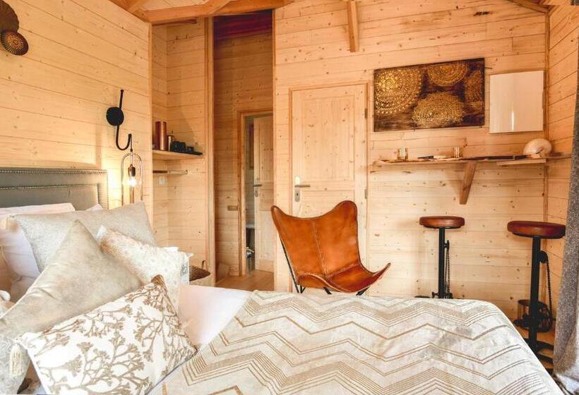 کابین, Logis Hôtel Emeraude Des Bois
