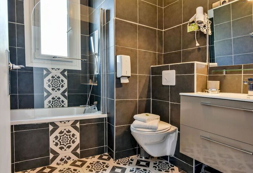 اتاق راحتی, Logis Hôtel Emeraude Des Bois