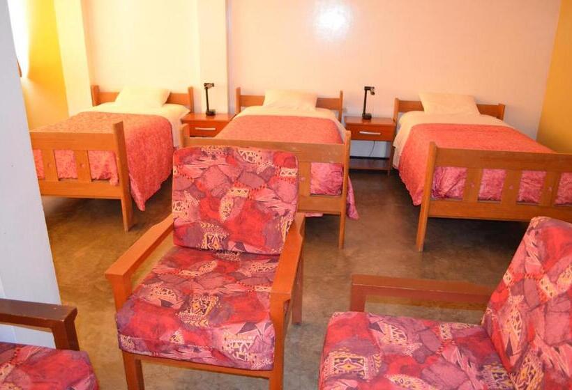 اتاق استاندارد سه نفره, Miramar