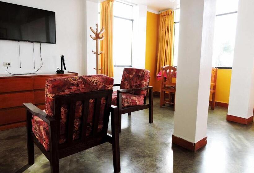 اتاق استاندارد سه نفره, Miramar