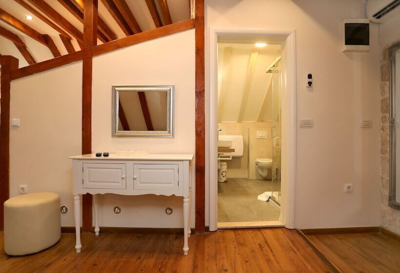 수피리어 룸, Villa Carrara