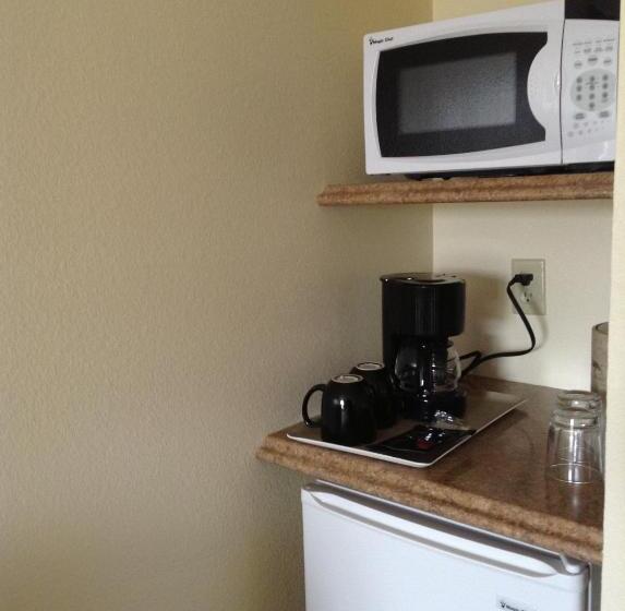 Mini Suite, Best Inn & Suites
