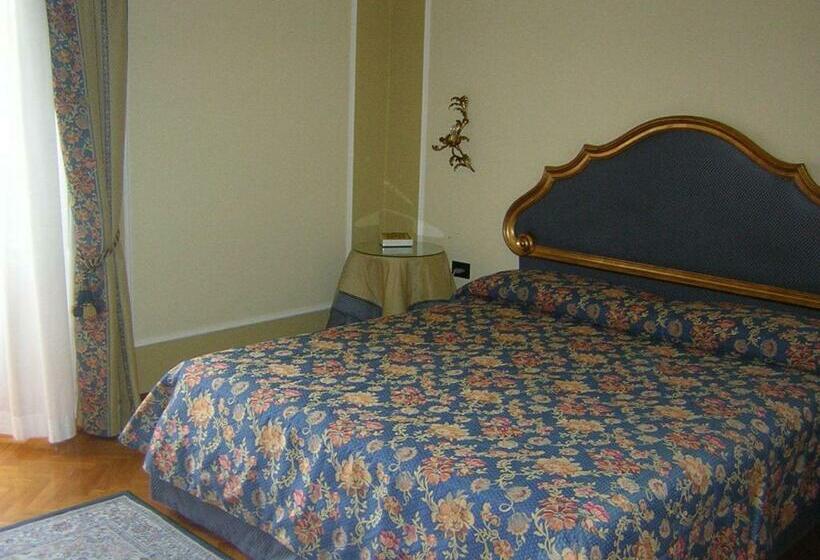 اتاق استاندارد, Park Hotel Villa Potenziani