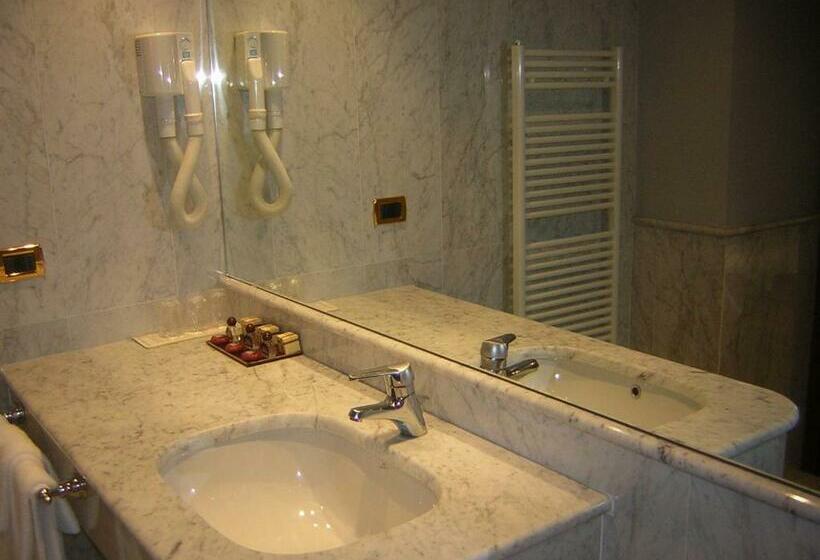 اتاق استاندارد, Park Hotel Villa Potenziani