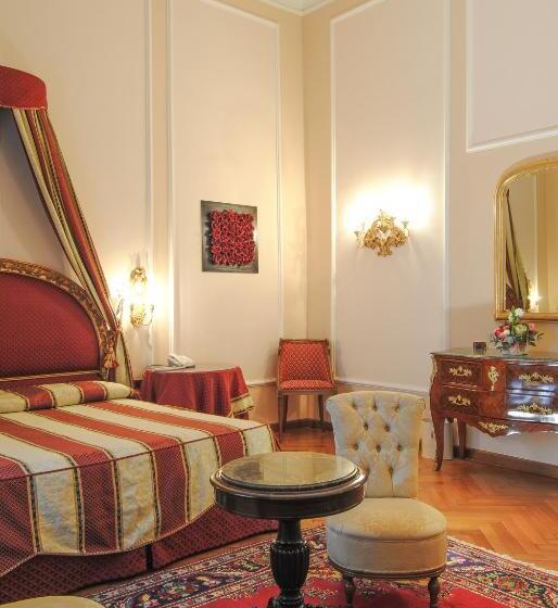 سوییت جونیور, Park Hotel Villa Potenziani