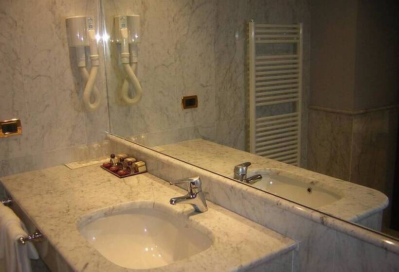 اتاق استاندارد, Park Hotel Villa Potenziani