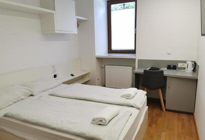 اتاق استاندارد, Rooms Sincere 1830