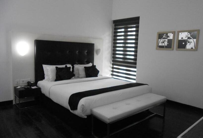 行政套房, Sapphire Suites