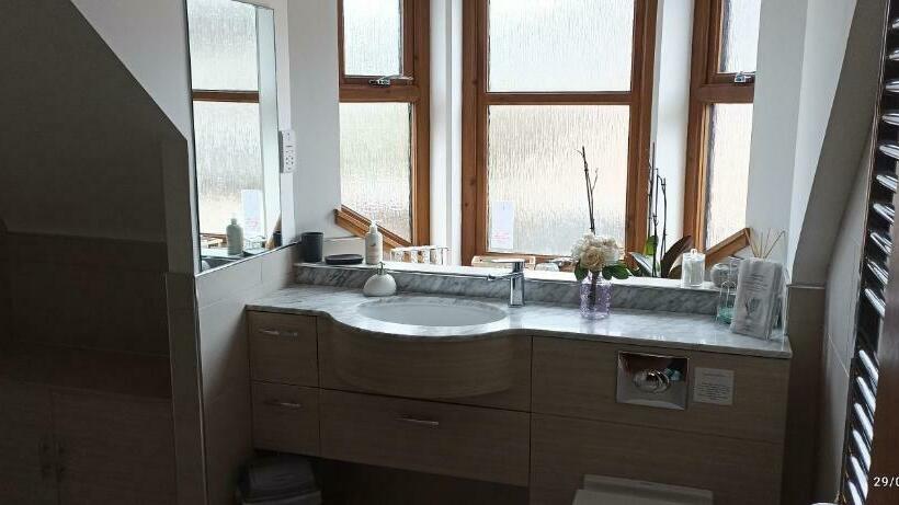 Четырехместный Номер Стандарт, Outlander Boutique B&b Super King
