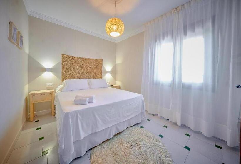 اتاق استاندارد سه نفره, La Posada Hospedería
