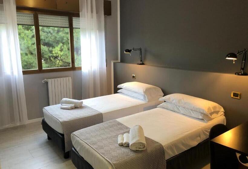 اتاق استاندارد, Hp Fly Hotel Bologna