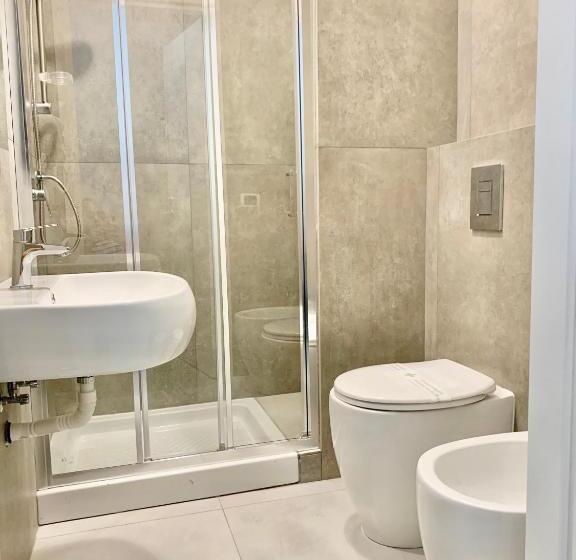 اتاق استاندارد, Hp Fly Hotel Bologna