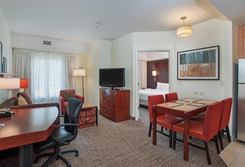 带2个卧室的套房, Residence Inn Jackson