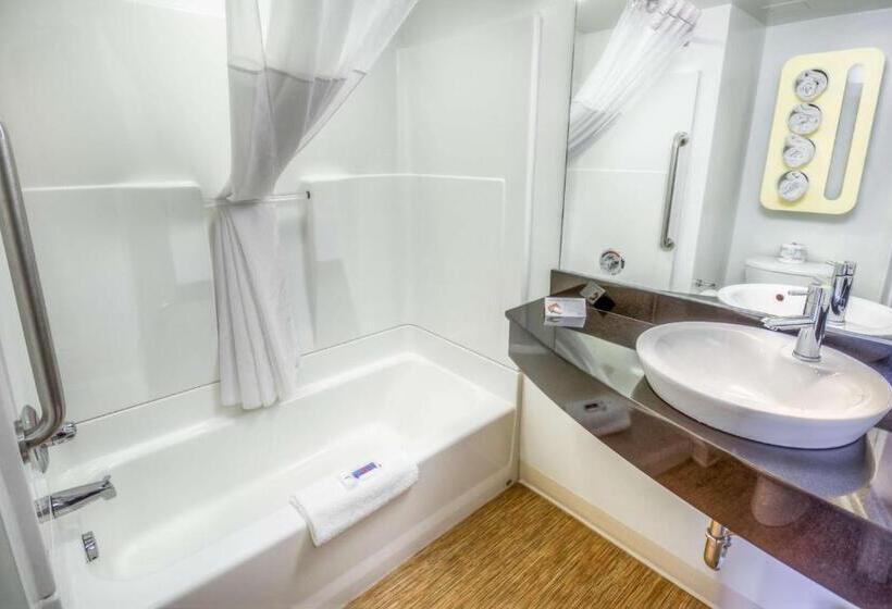 スイート, Motel 6headingley, Mb  Winnipeg West