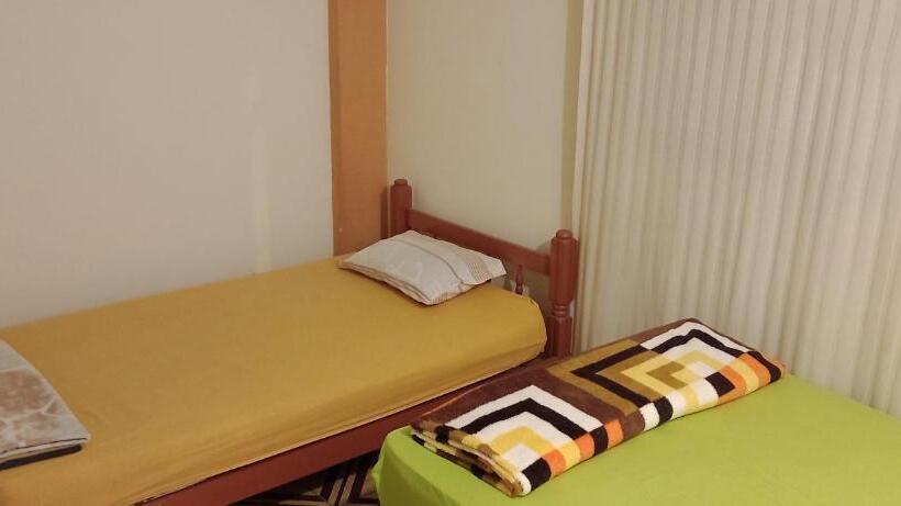 اتاق استاندارد, Travelershouse Casa Hospedaje
