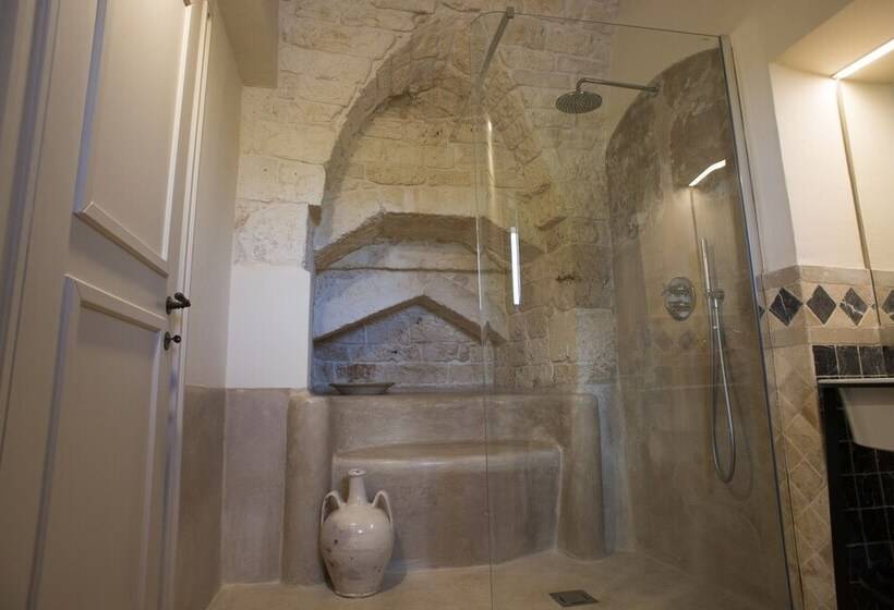 سوییت خانوادگی, Masseria Santo Scalone